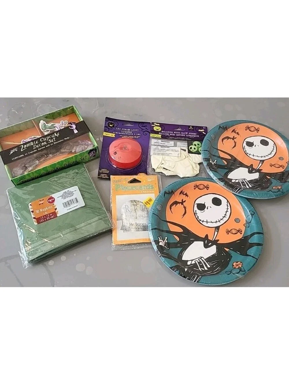Vintage Party Set Lot Halloween Plates Nightmare Before Christmas & More NOS